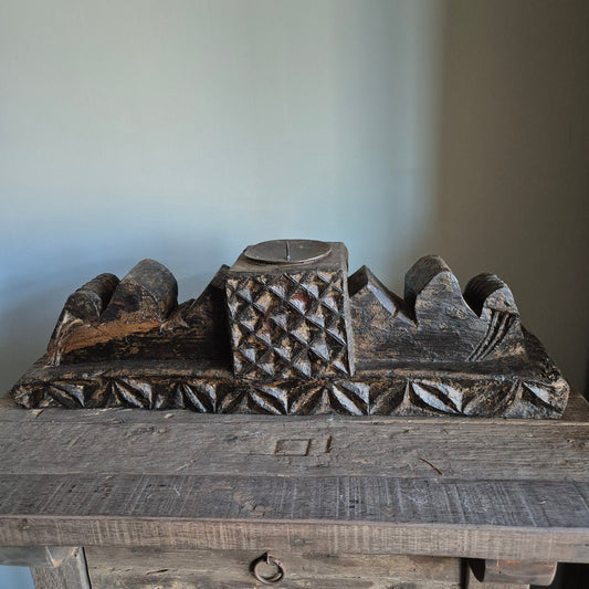 Uniek oud houten ornament nr. 3