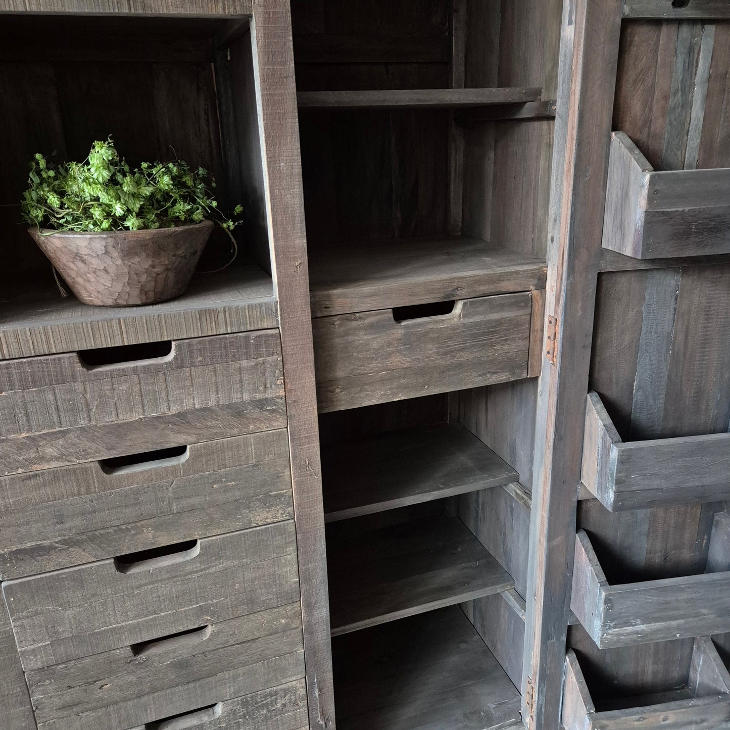 Opbergkast | kast Bram L driftwood met lades
