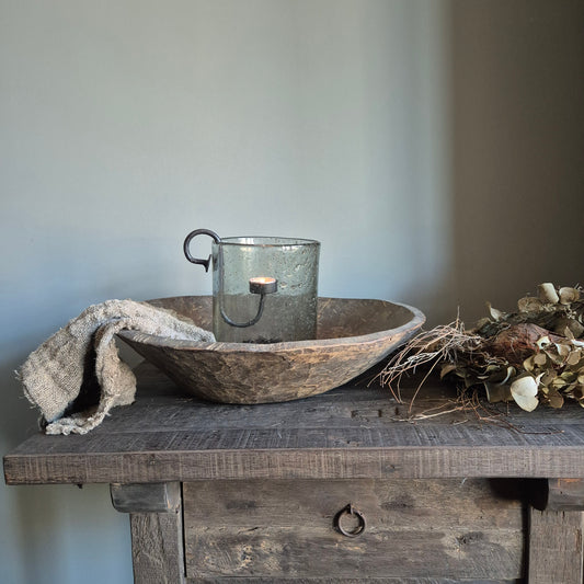 Oud houten schaal nr. 18