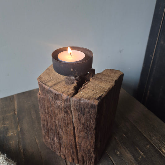 Kandelaar hout nr. 4