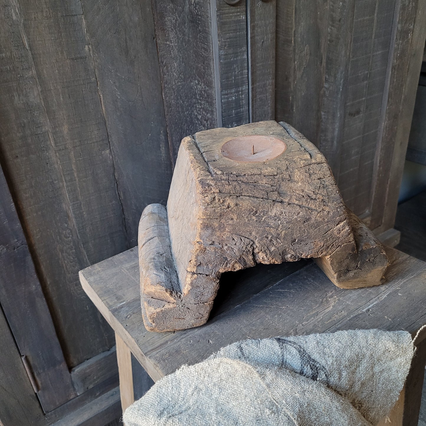 Uniek oud houten poer | ornament