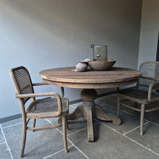 Ronde eettafel oud hout driftwood kloostertafel
