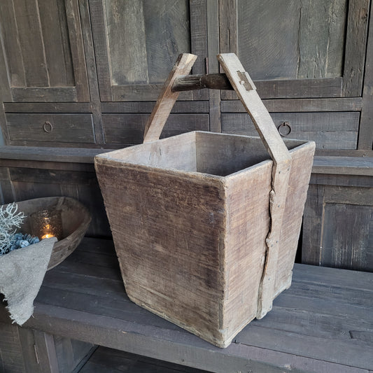 Uniek oud houten Chinese rijstbak met handvat nr. 1