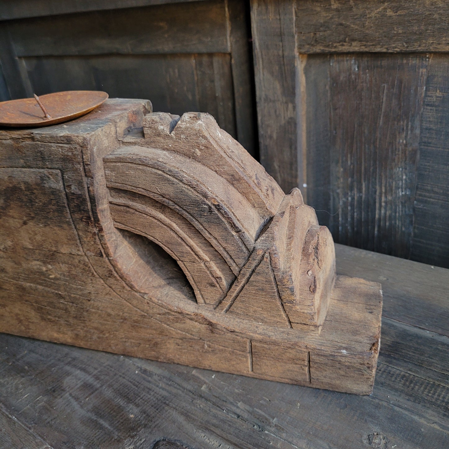 Uniek oud houten ornament
