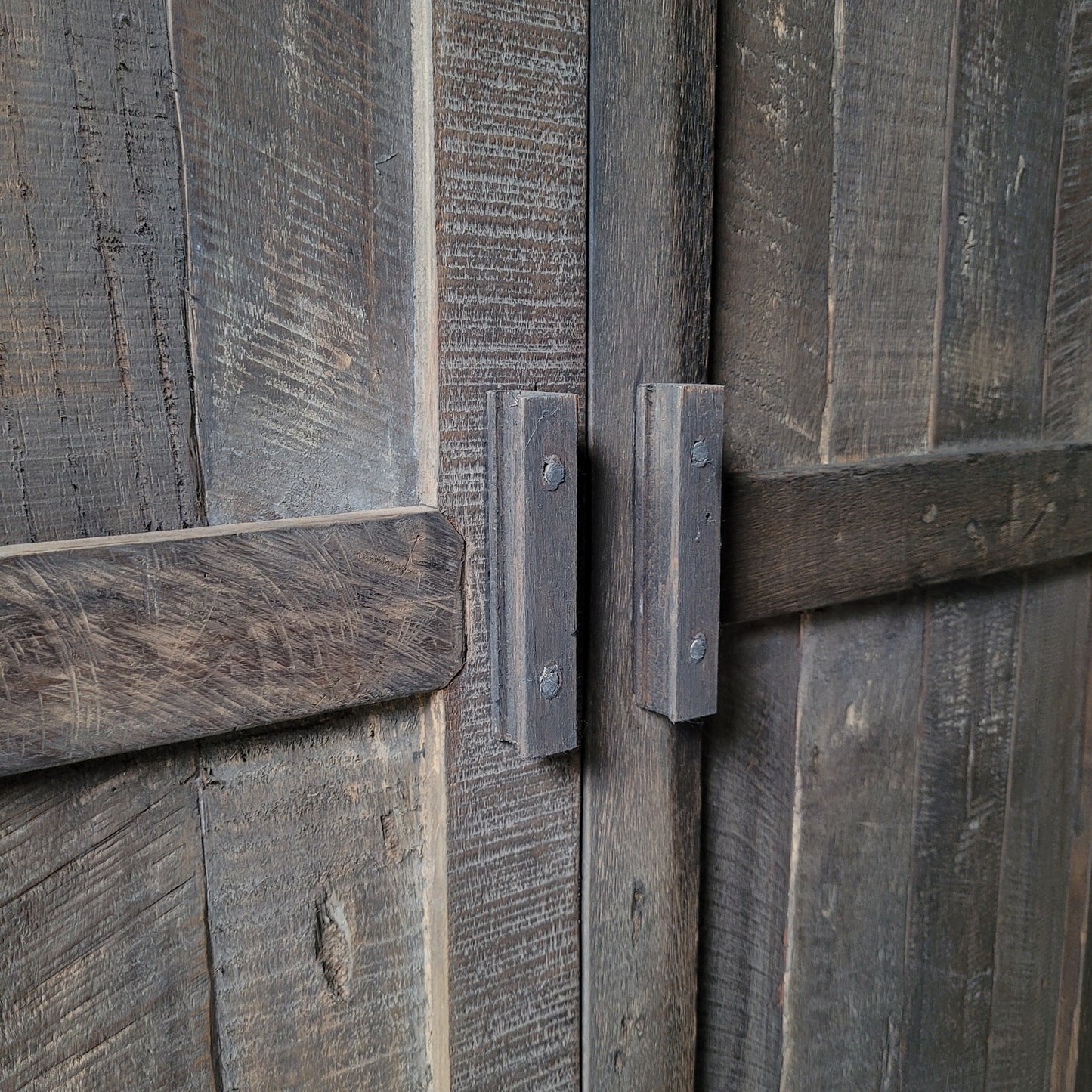 Meidenkast driftwood | houten greep