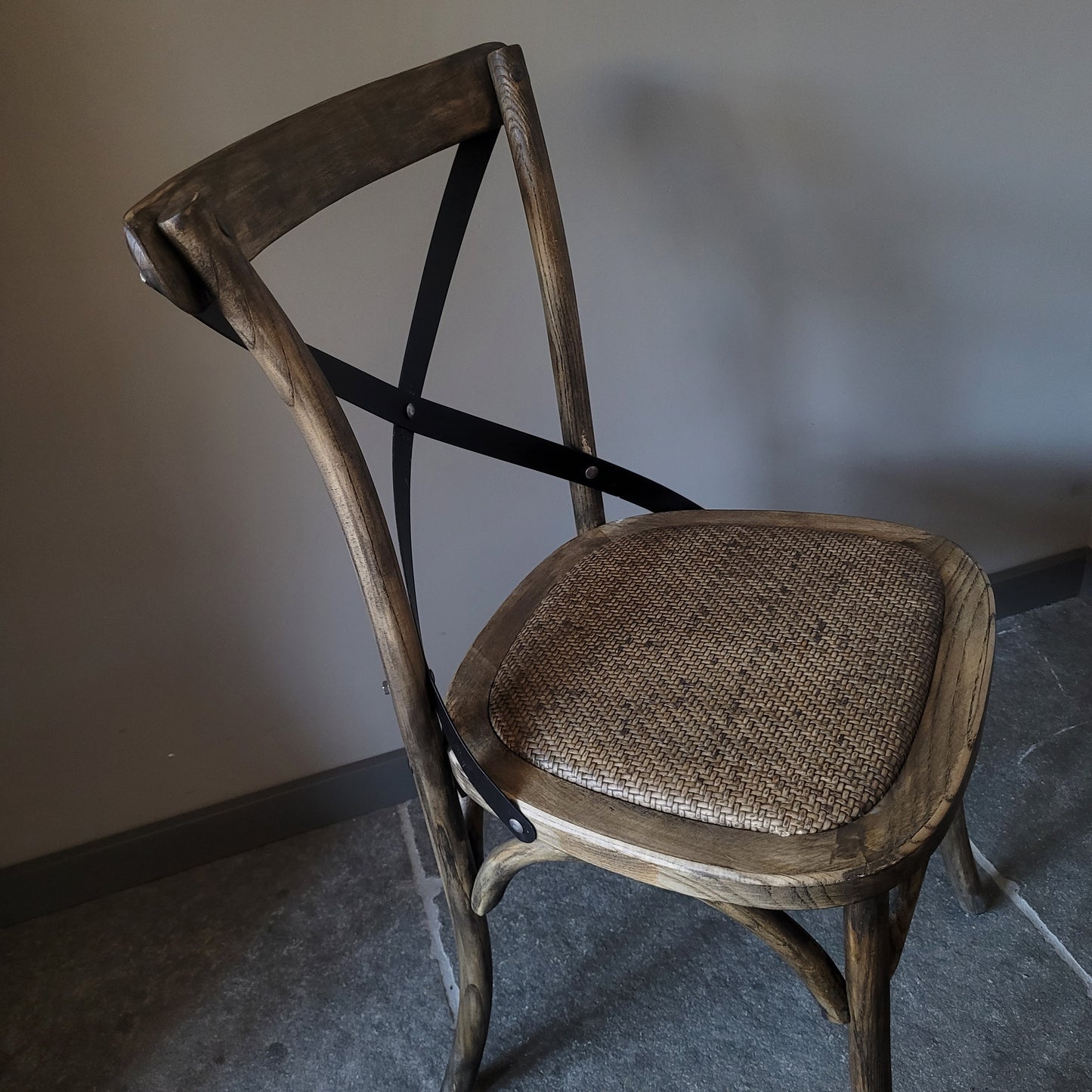 Houten stoel kruisrug | zonder armleuning