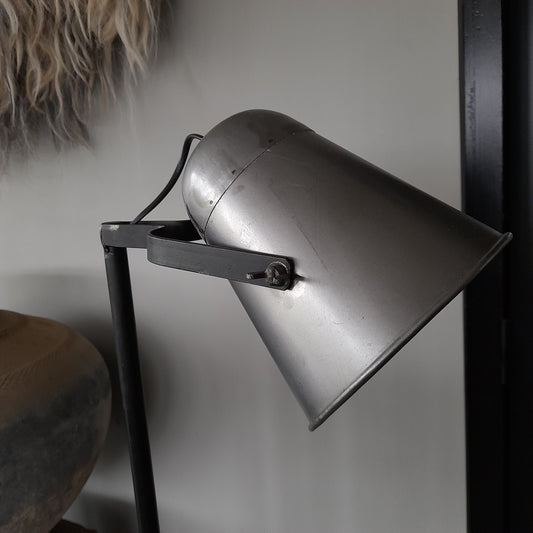 Vloerlamp ijzer