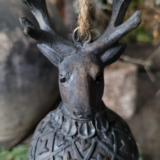 Rendier ornament aan touw