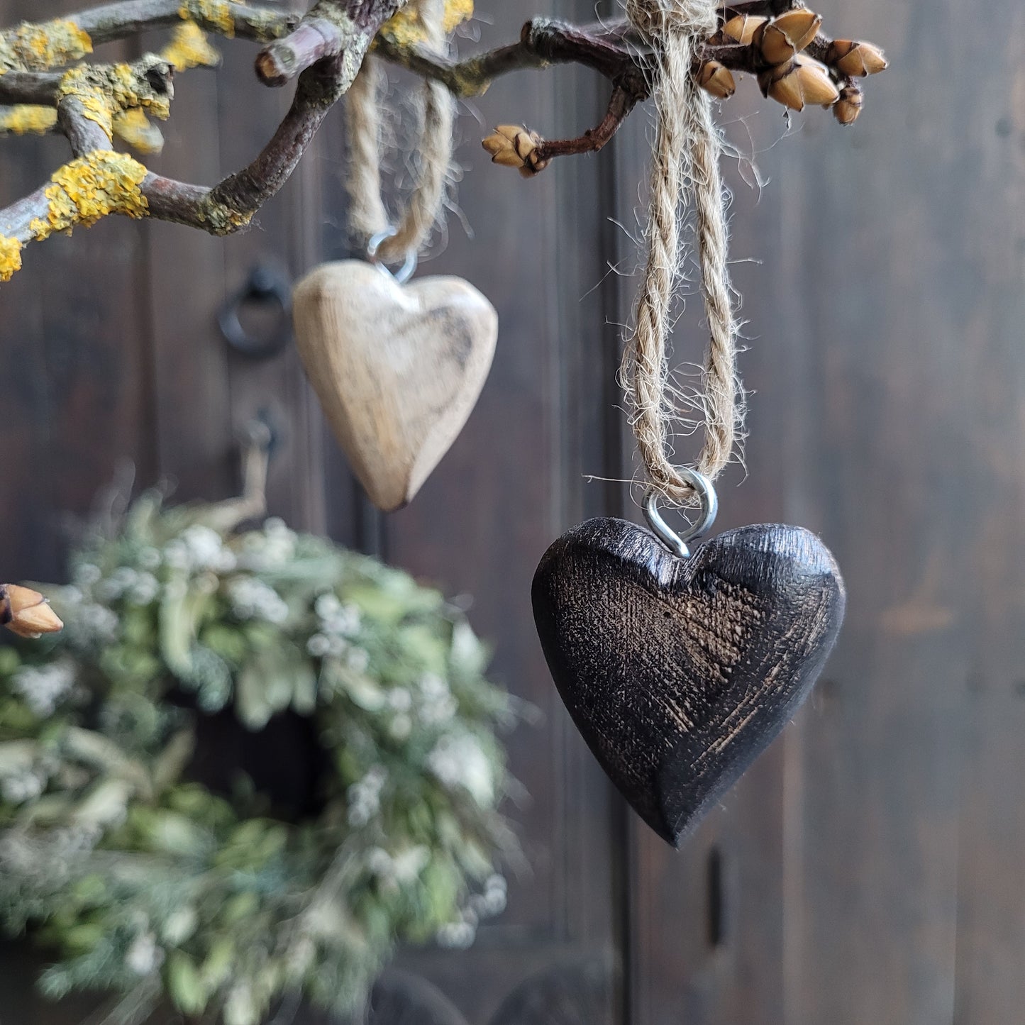 Houten hartje aan touw donkerbruin