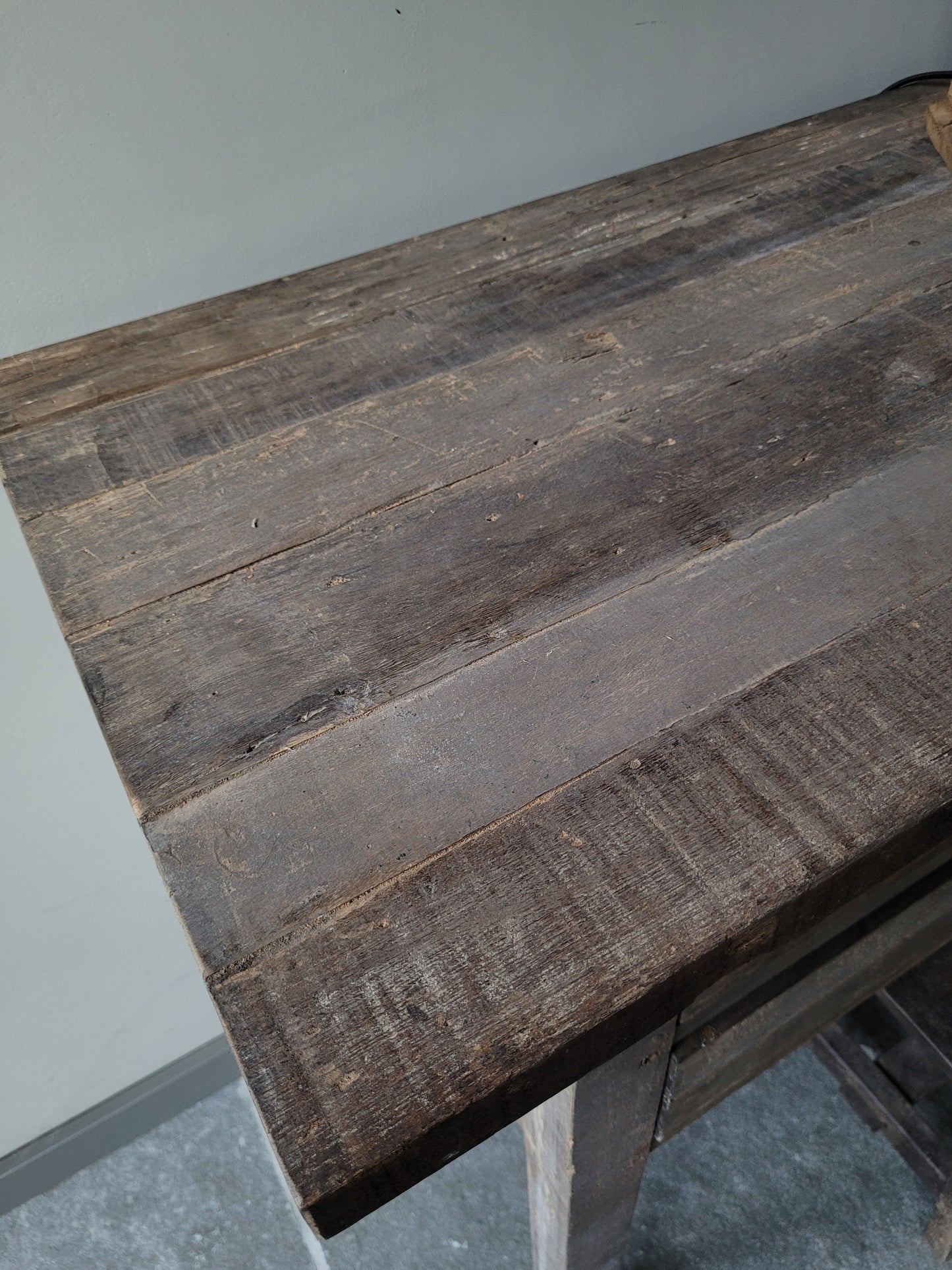 Sidetable Driftwood oud hout sober 3 lades