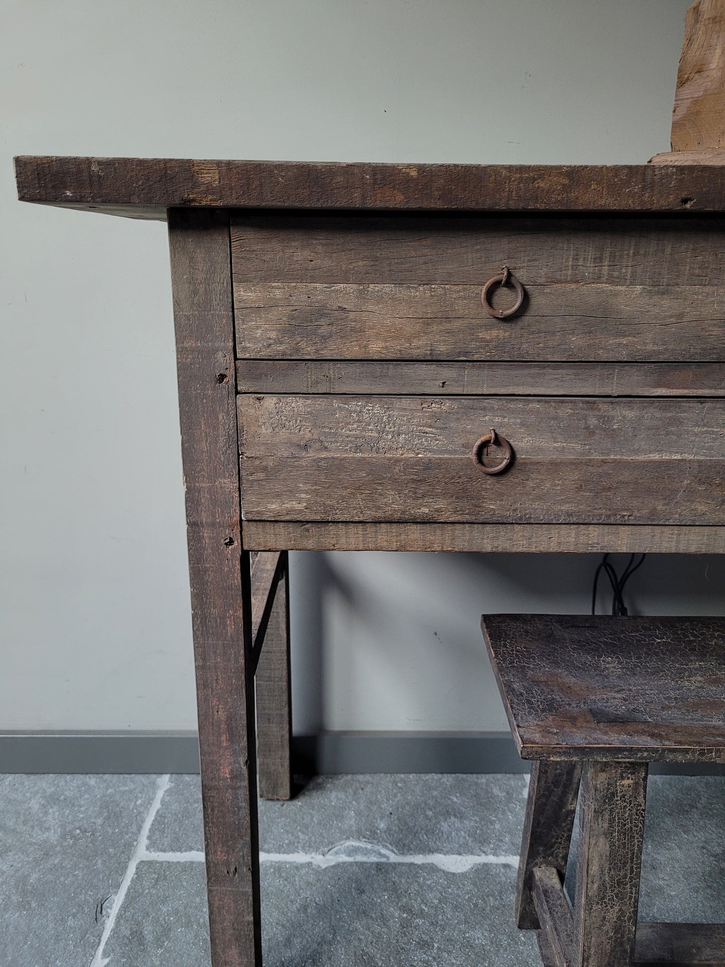 Sidetable Driftwood oud hout sober 3 lades