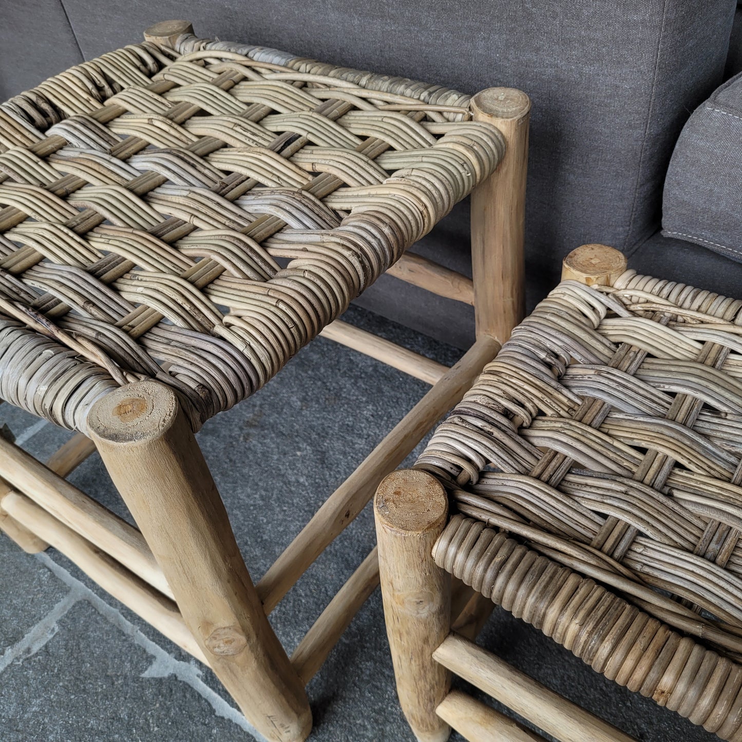 Rotan bijzettafel | kruk M