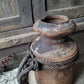 Oud houten nepalese kruik met touw nr. 71