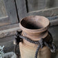 Oud houten nepalese kruik met touw nr. 72