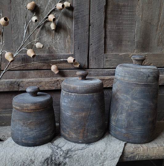 Donker houten pot met deksel L