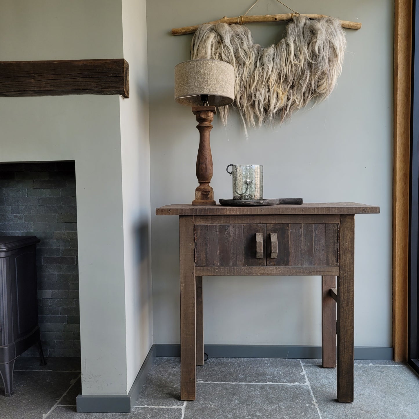 Sidetable 2-deurs oud hout Driftwood