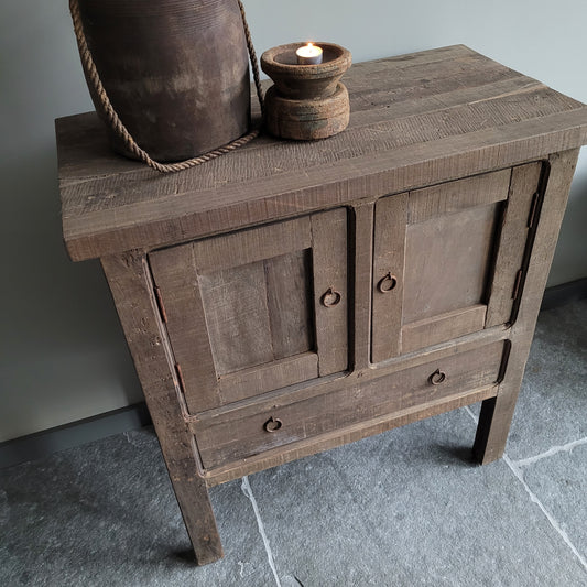 Kastje | commode driftwood