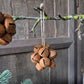 Roest hanger met belletjes