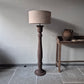 Houten baluster vloerlamp Umber incl. shabby kap | rond