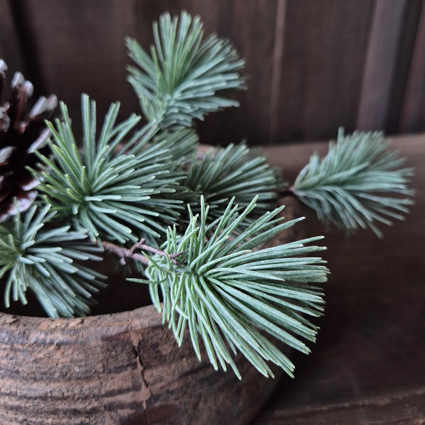 Kunsttoefje pinus | 25cm
