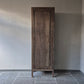 Hoge eendeurs kast lungo driftwood