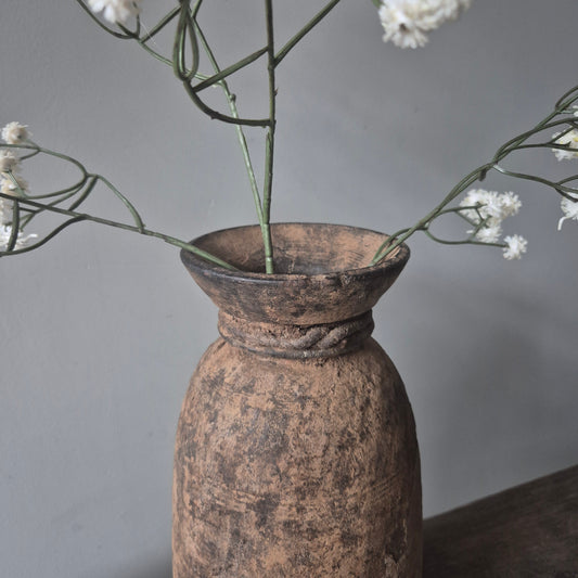 Oud houten Nepalese kruik nr. 152