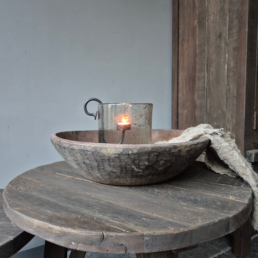 Oud houten schaal nr. 53