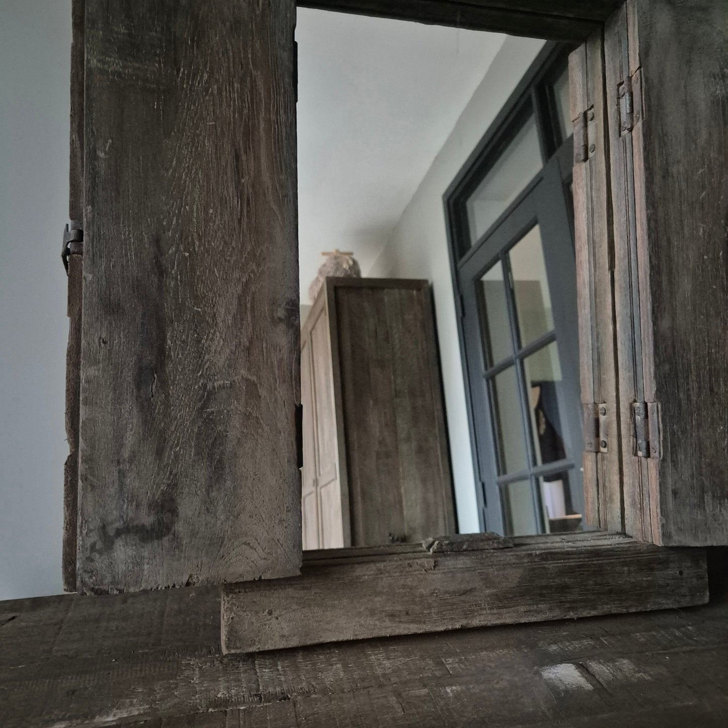 Spiegel | uniek oud houten luik