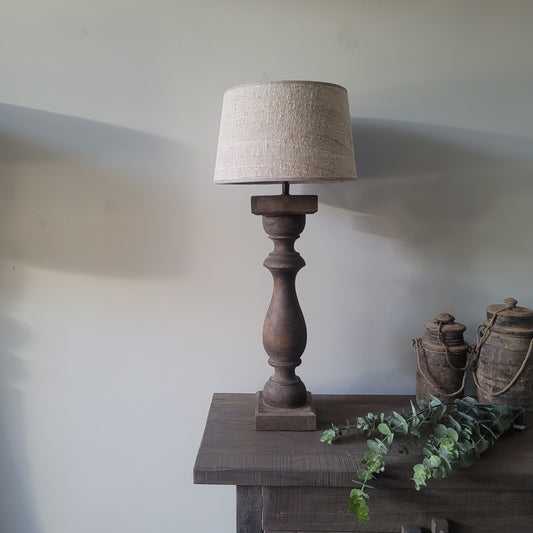 Houten baluster tafellamp incl. shabby kap L