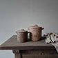 Stenen pot met deksel bruin S
