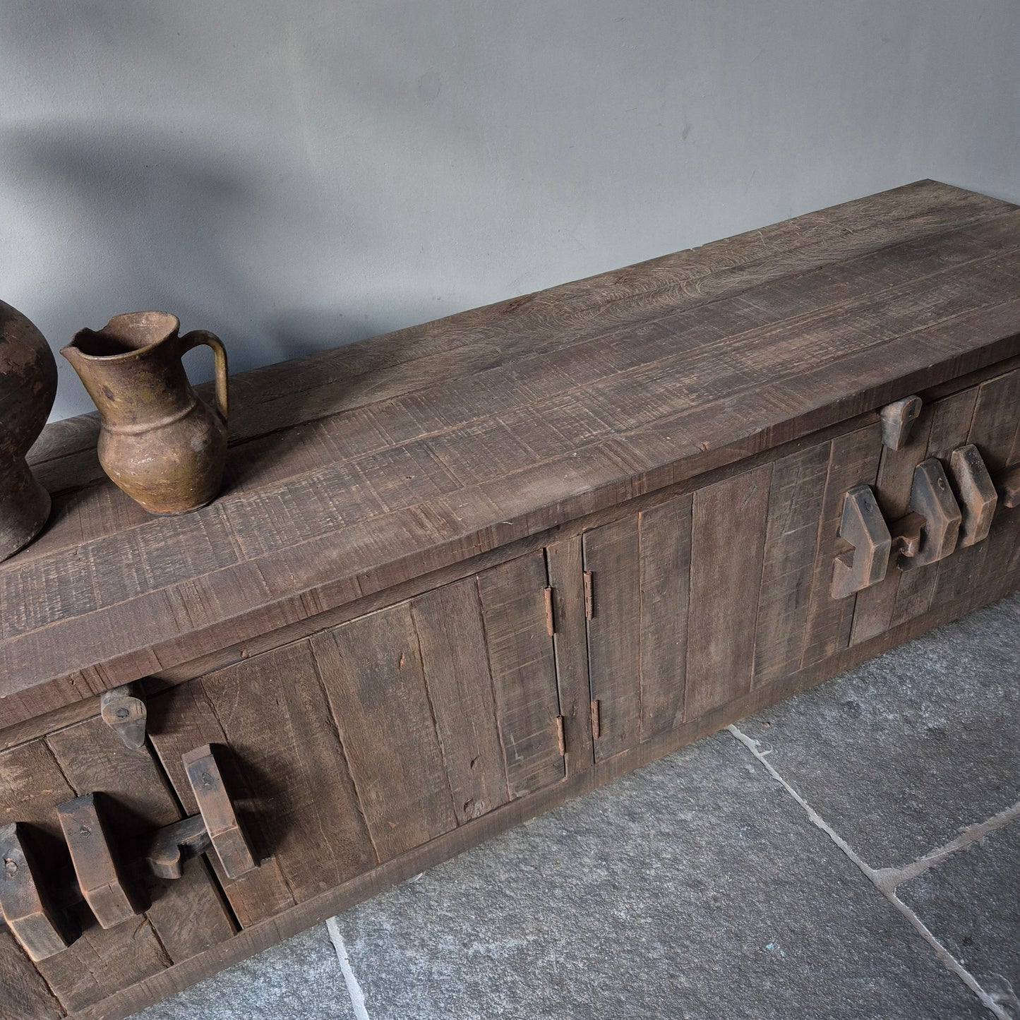 Landelijk tv meubel 180cm | schuifslot | driftwood