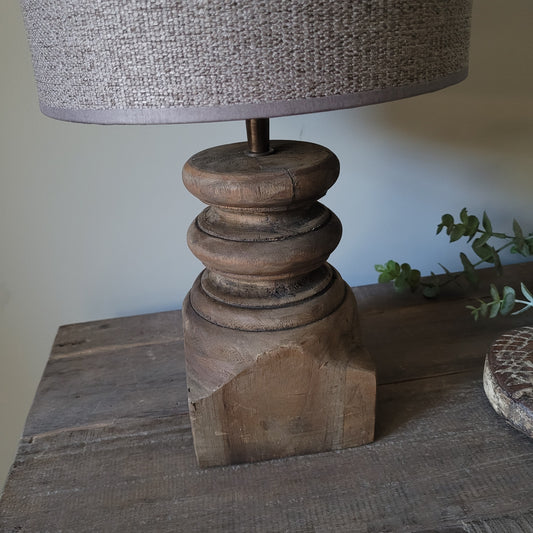 Houten baluster tafellamp incl. kap