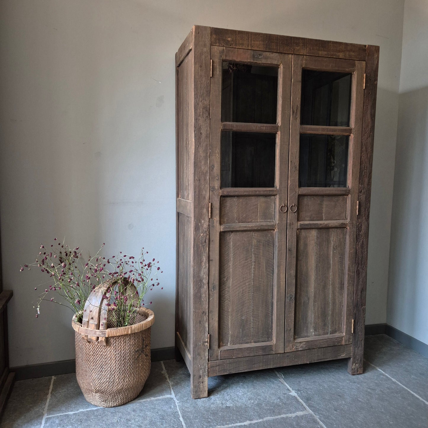 Vitrinekast | buffetkast driftwood 2-deurs