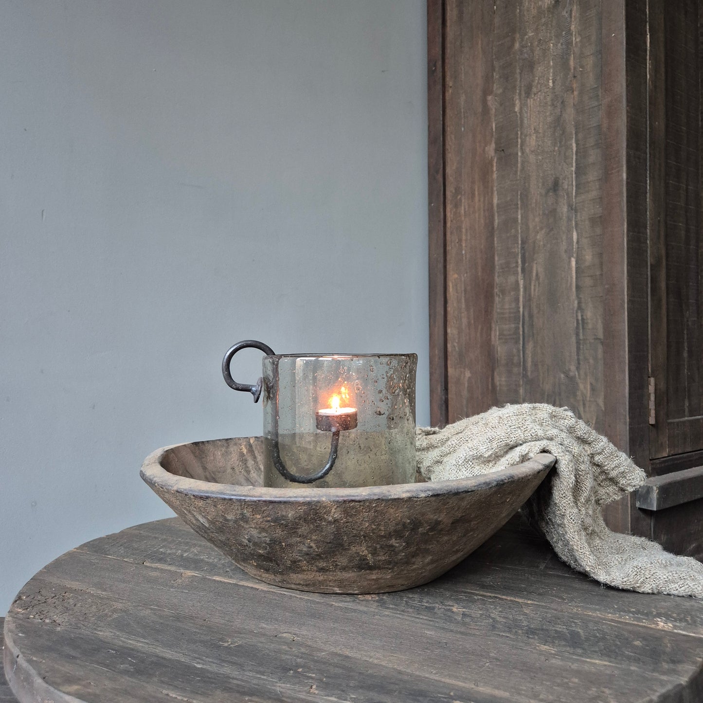 Oud houten schaal nr. 50