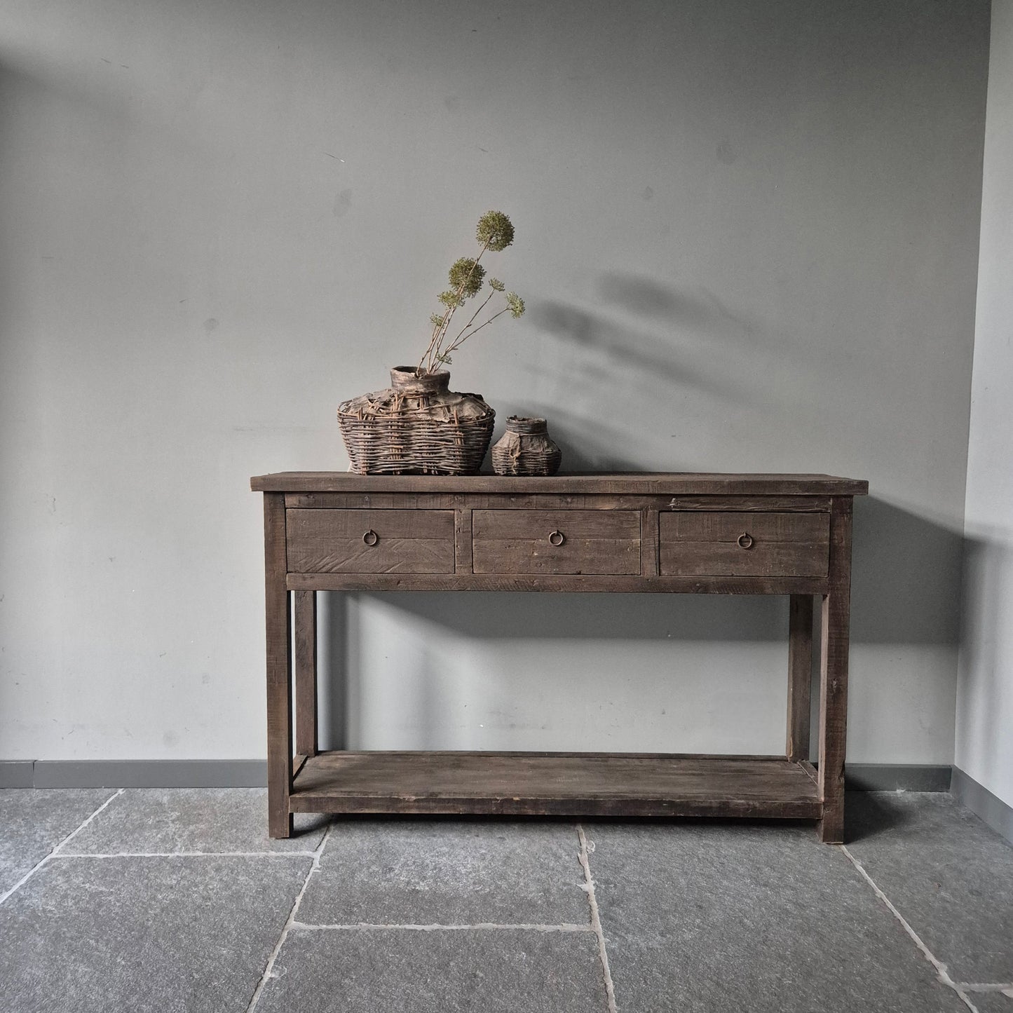 Landelijke sidetable 3-lades/onderblad driftwood