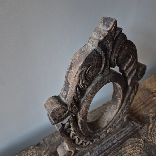 Houten ossenoog ornament