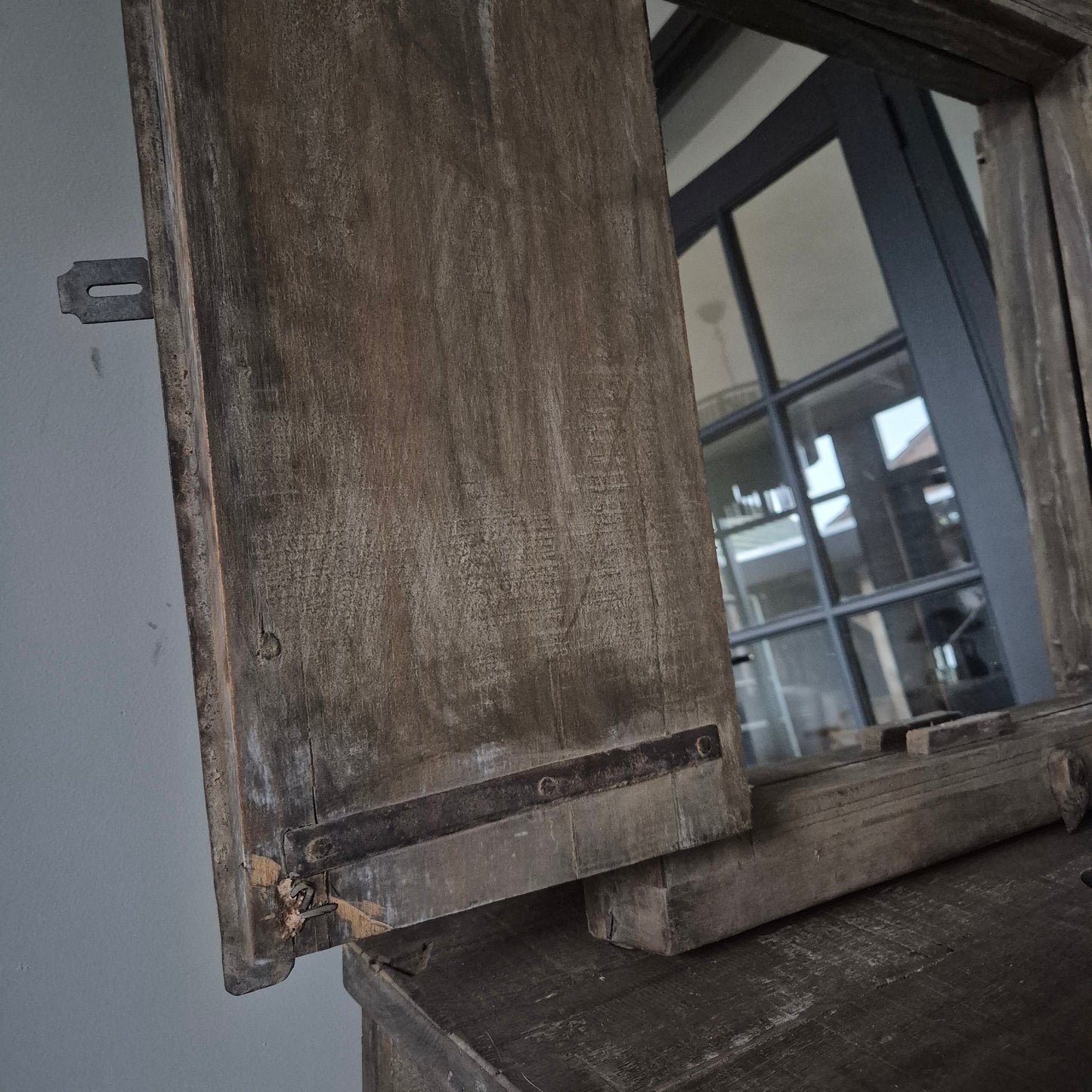 Spiegel | uniek oud houten luik