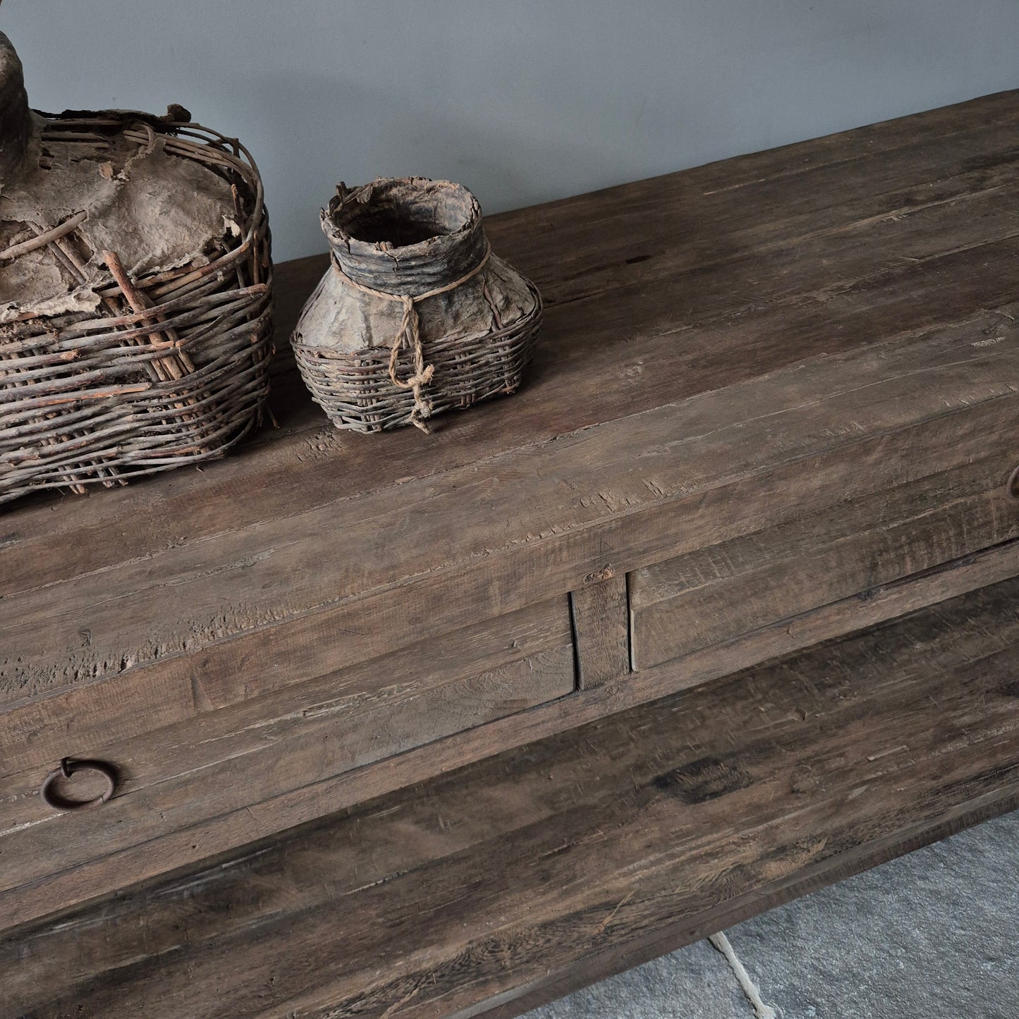 Sidetable met onderblad en 2 lades | driftwood