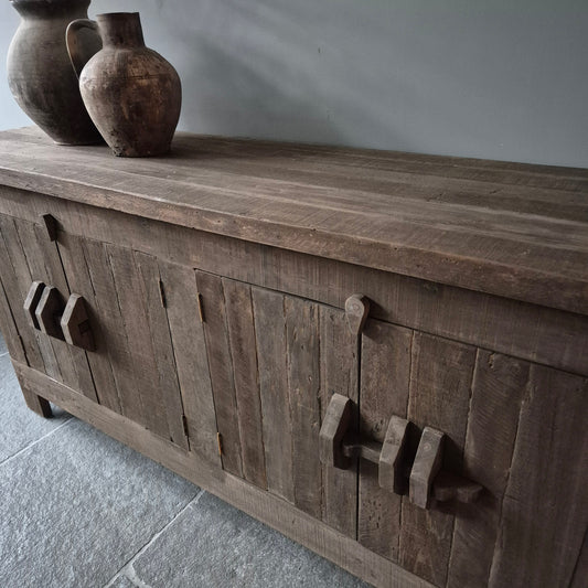 Dressoir oud hout driftwood schuifslot
