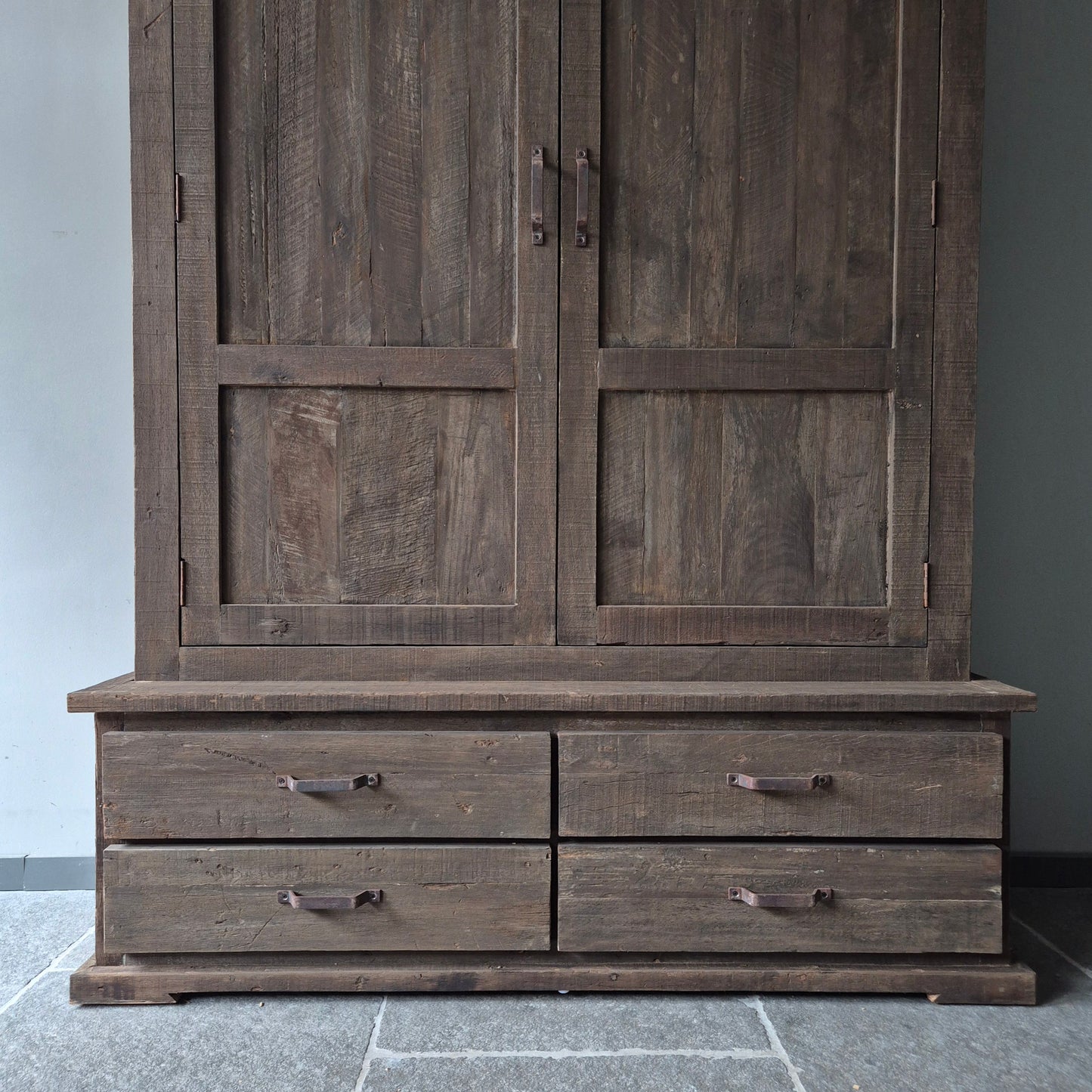 Kast 2-deurs/4-lades | driftwood XL Teun