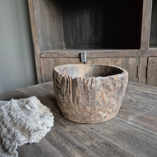 Oud houten vijzel | schaal nr. 22
